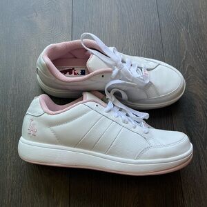 NWOT Reebok LA Dodgers Sneakers